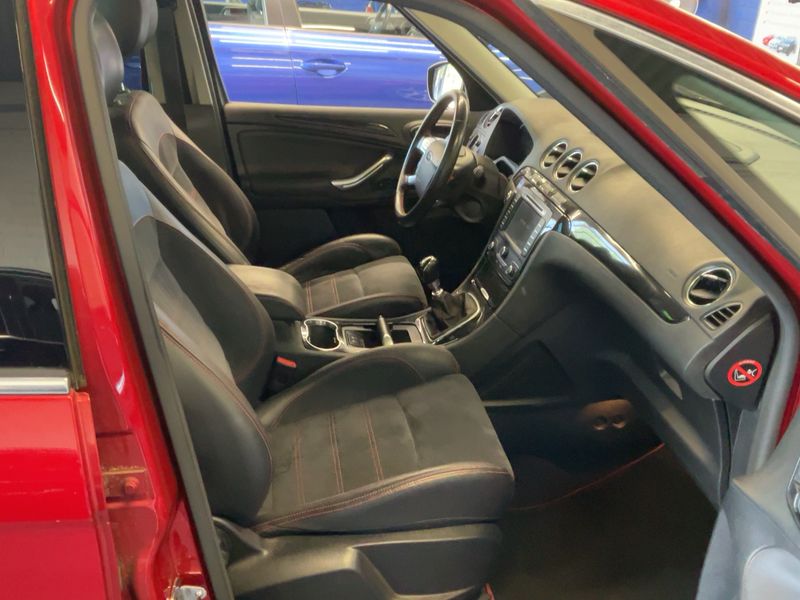 Ford S-Max 2.2 TDCi Titanium S 2014 – снимка 16