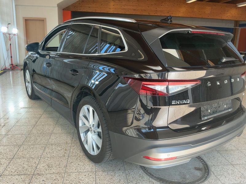 Skoda Enyaq iV 60 Loft — zdjęcie 3