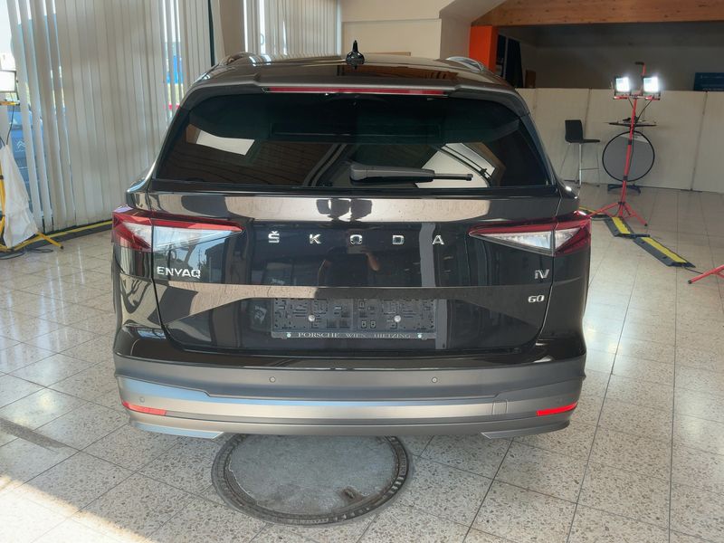 Skoda Enyaq iV 60 Loft — zdjęcie 5