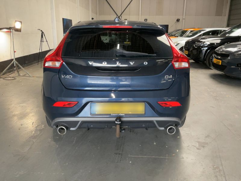 Volvo V40 2.0 D4 R-Design Kinetic 2014 – снимка 7