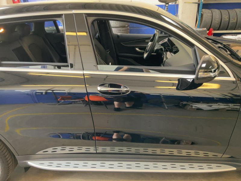 Mercedes-Benz EQC electric drive 300 kW 4Matic AMG Line — zdjęcie 7