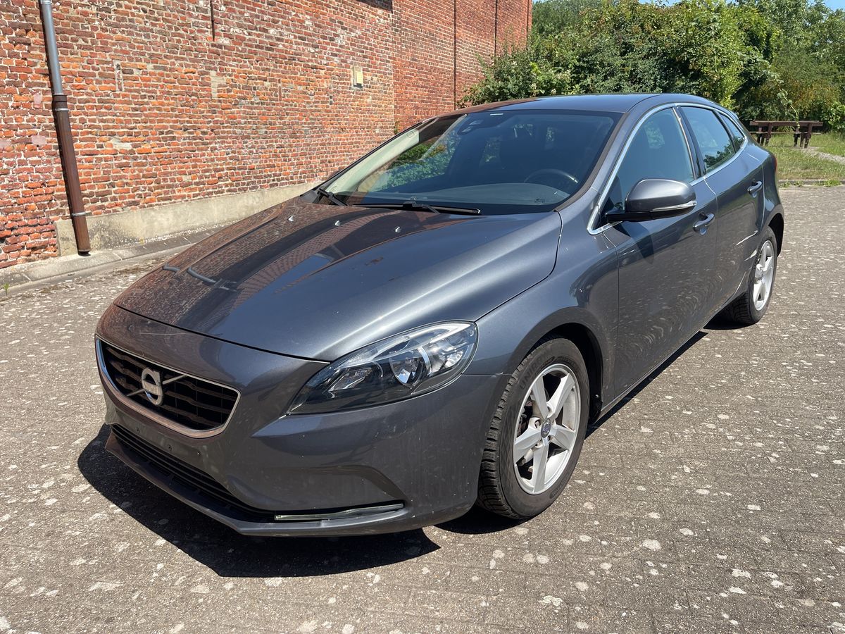 Volvo V40 1.6 D2 Momentum