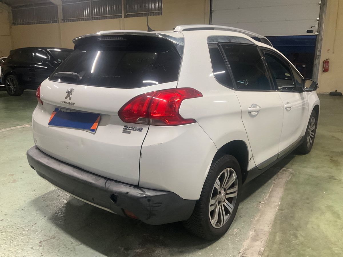 Peugeot 2008 1.6 e-HDi Business Pack