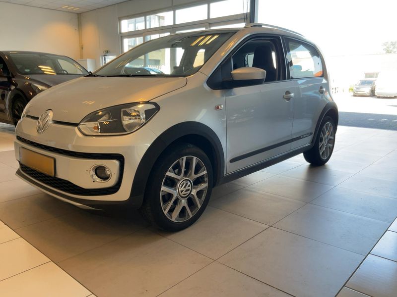 Volkswagen up! 1.0 Cross up! — zdjęcie 2