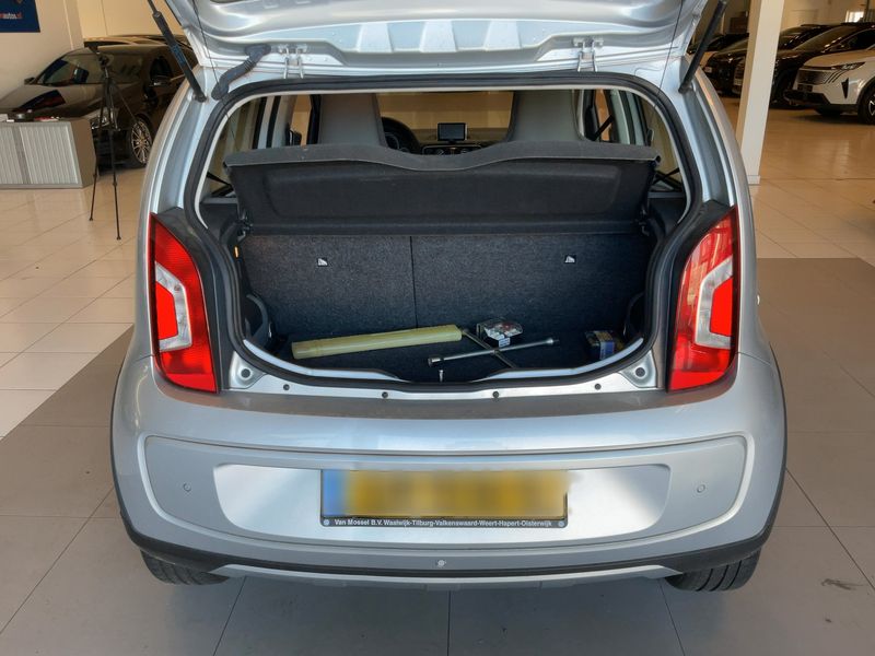 Volkswagen up! 1.0 Cross up! — zdjęcie 10