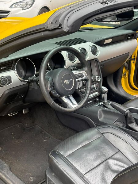 Ford Mustang 2.3 EcoBoost Convertible Basis — zdjęcie 24