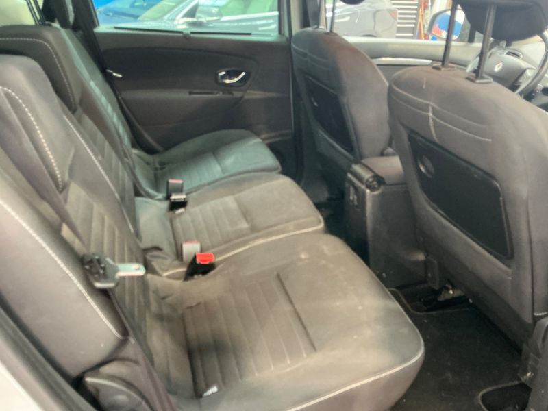 Renault Scenic 1.5 dCi Energy Limited 2015 – снимка 19