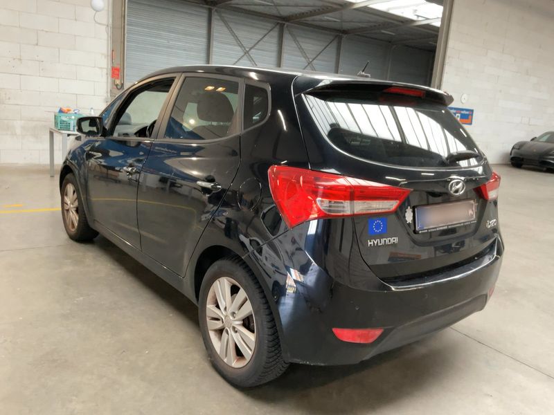 Hyundai ix20 1.6 Tecno — zdjęcie 3