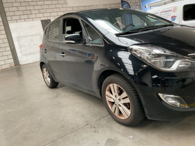 Hyundai ix20 1.6 Tecno — zdjęcie 8