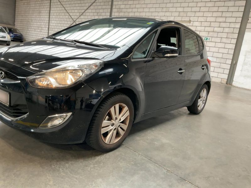 Hyundai ix20 1.6 Tecno — zdjęcie 2