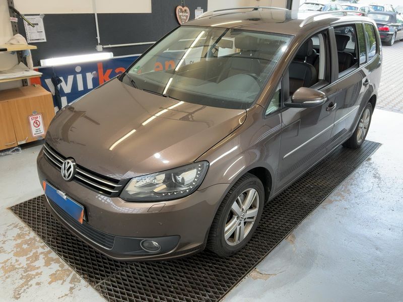 Touran 2.0 TDI Highline BlueMotion Tech