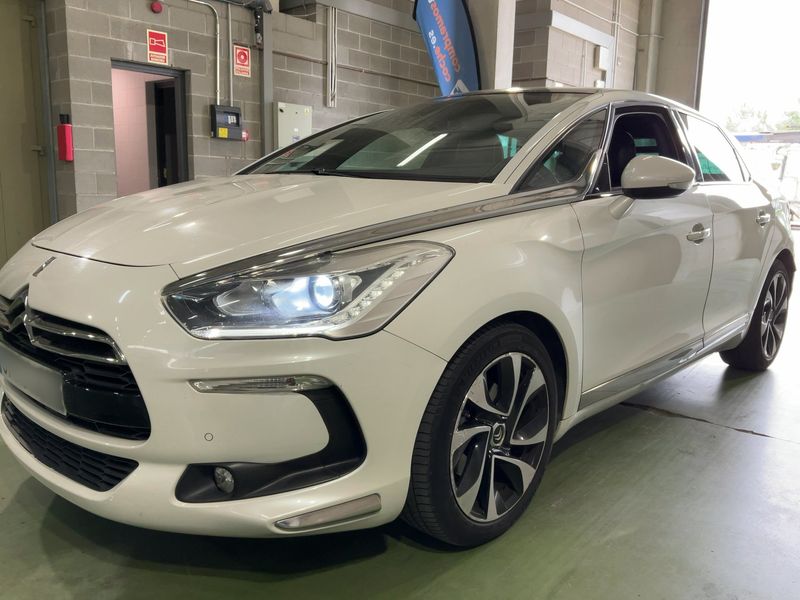 Citroen DS5 1.6 THP Style — zdjęcie 2