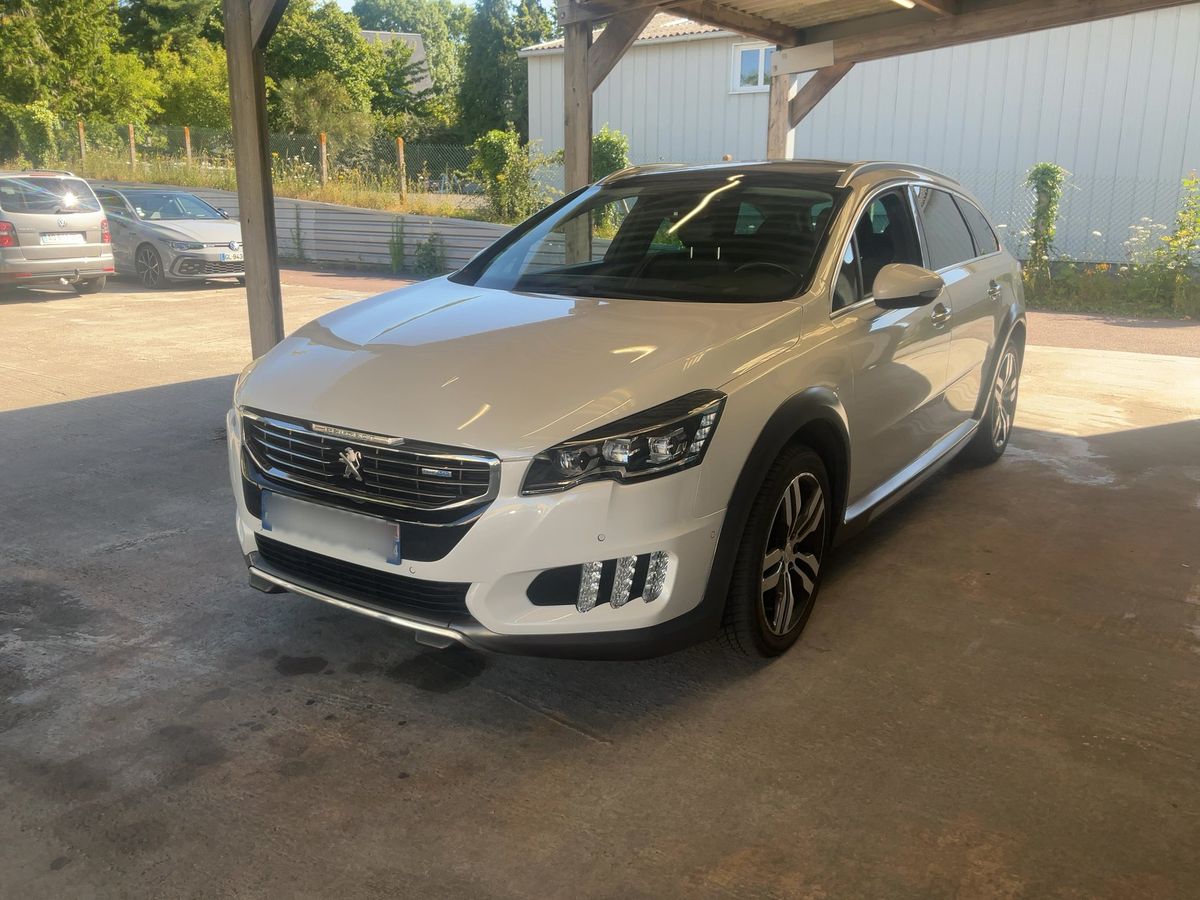Peugeot 508 2015 — photo 1