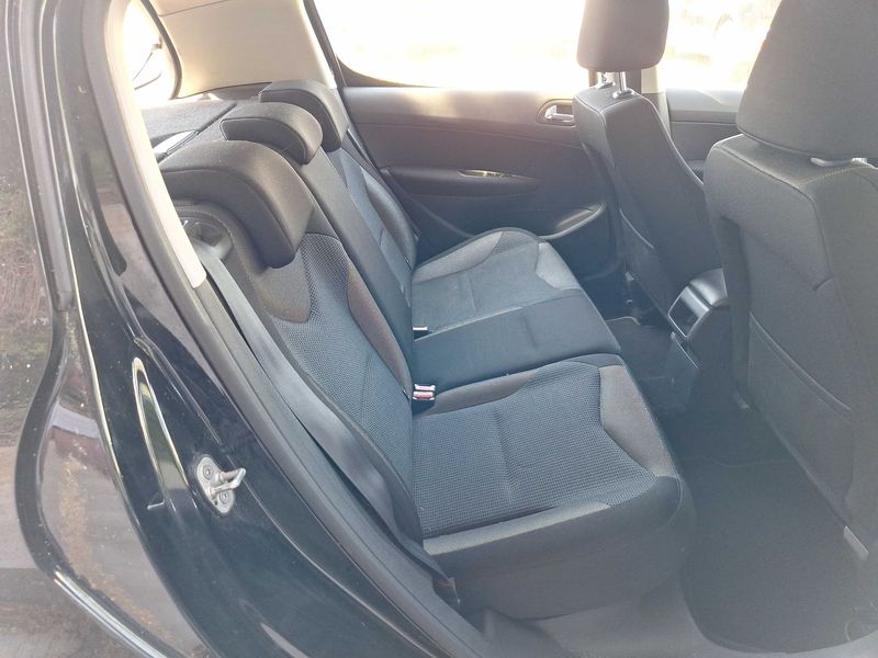 Peugeot 308 1.6 HDi Sportium — zdjęcie 13