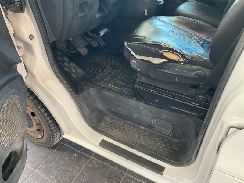Opel Vivaro 1.6 CDTI Biturbo Kasten L2H1 2,9t 2019 – снимка 36
