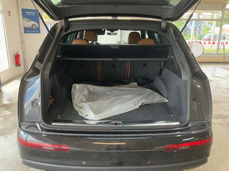 Audi Q7 3.0 V6 TDI quattro 2018 – снимка 16