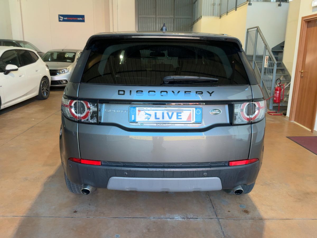 Land Rover 2018 — photo 8