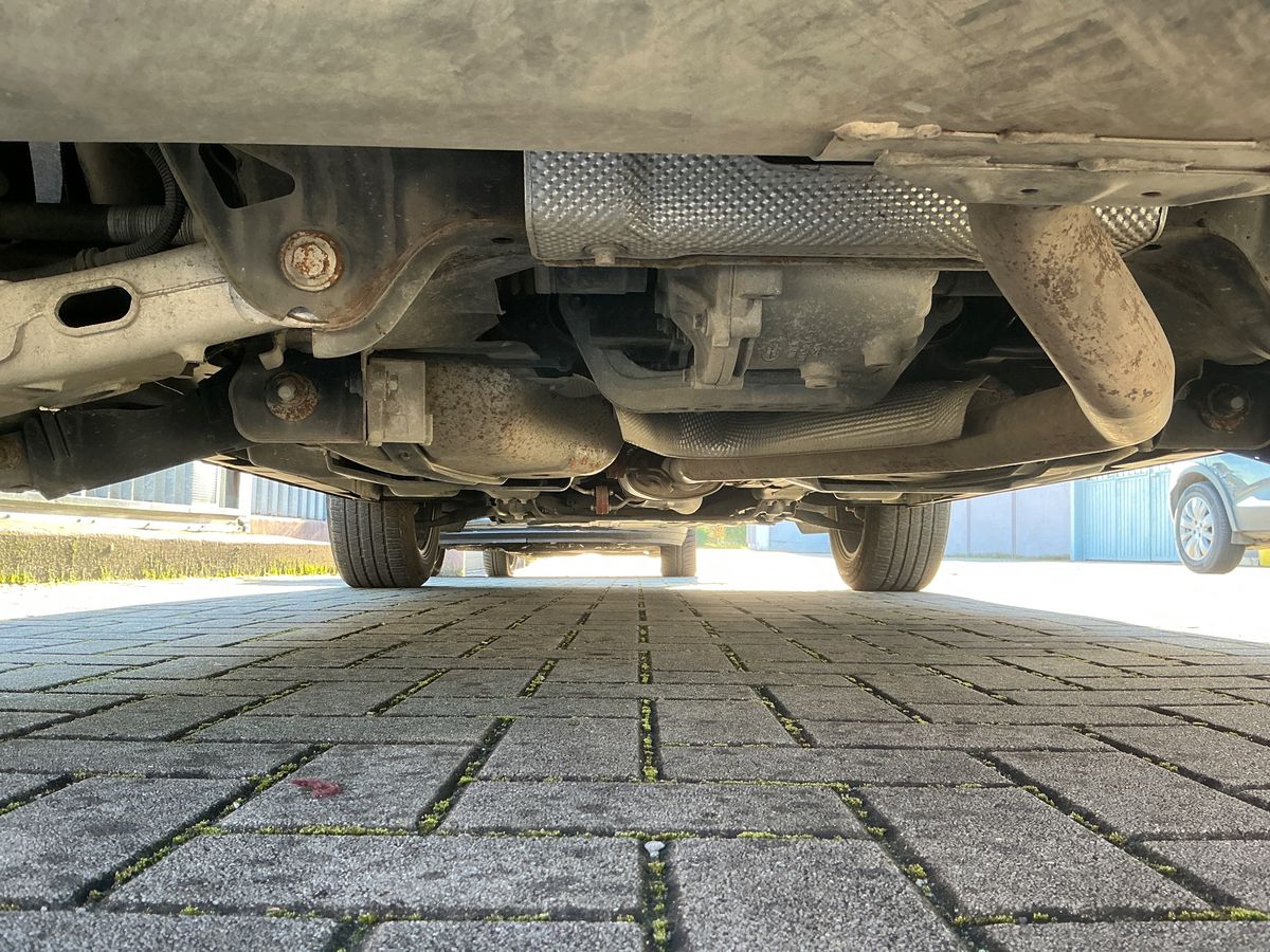 Land Rover 2018 — photo 22