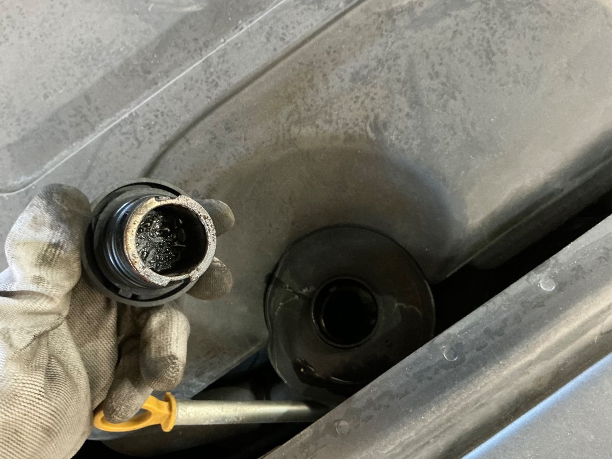 Land Rover 2018 — photo 25