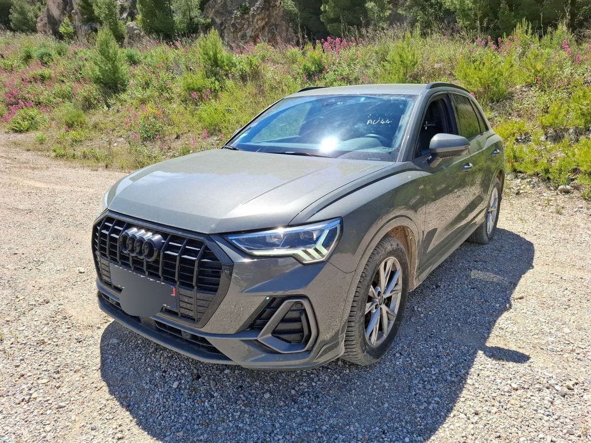 Audi Q3 2021
