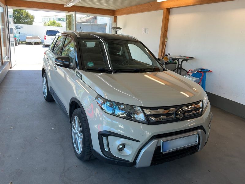 Suzuki Vitara 1.6 DDiS Comfort 4x4 — zdjęcie 8
