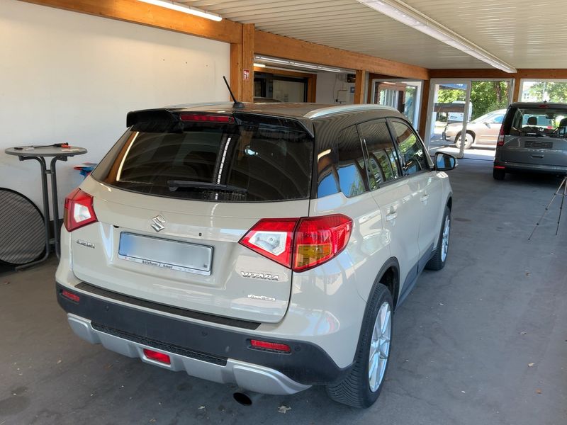 Suzuki Vitara 1.6 DDiS Comfort 4x4 — zdjęcie 6