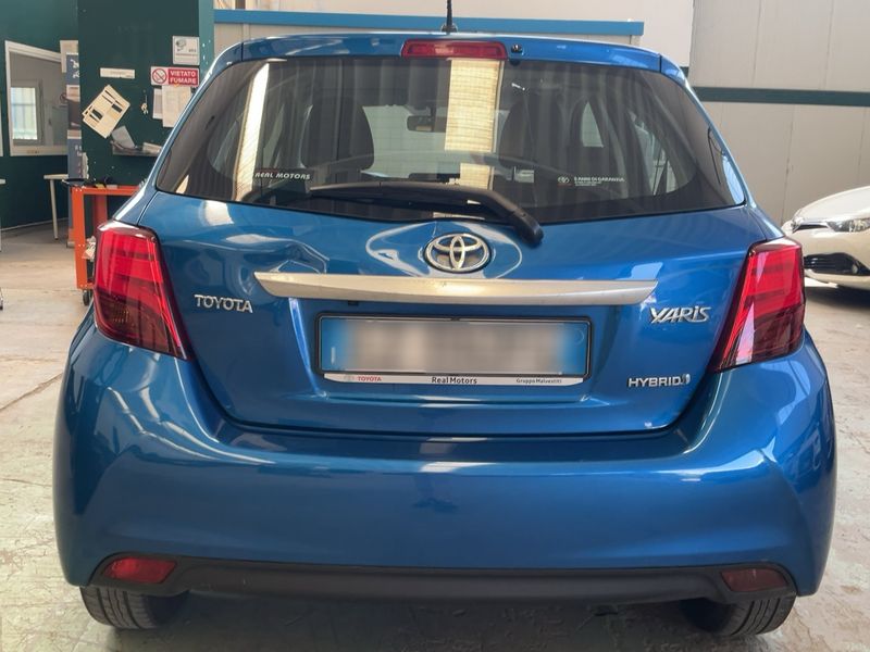 Toyota Yaris 1.5 Hybrid Active — zdjęcie 5