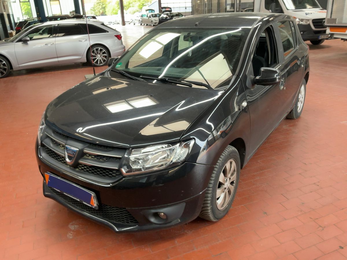 Dacia Sandero 2015