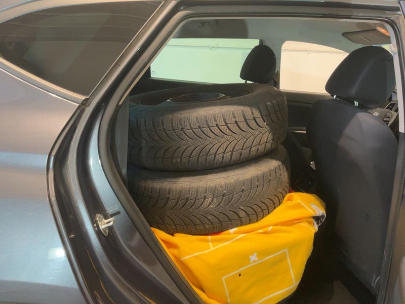 Hyundai Tucson 1.7 CRDi Classic blue 2WD — zdjęcie 14