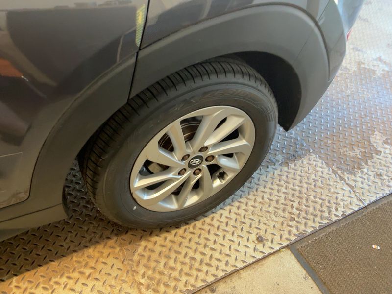 Hyundai Tucson 1.7 CRDi Classic blue 2WD 2018 – снимка 5