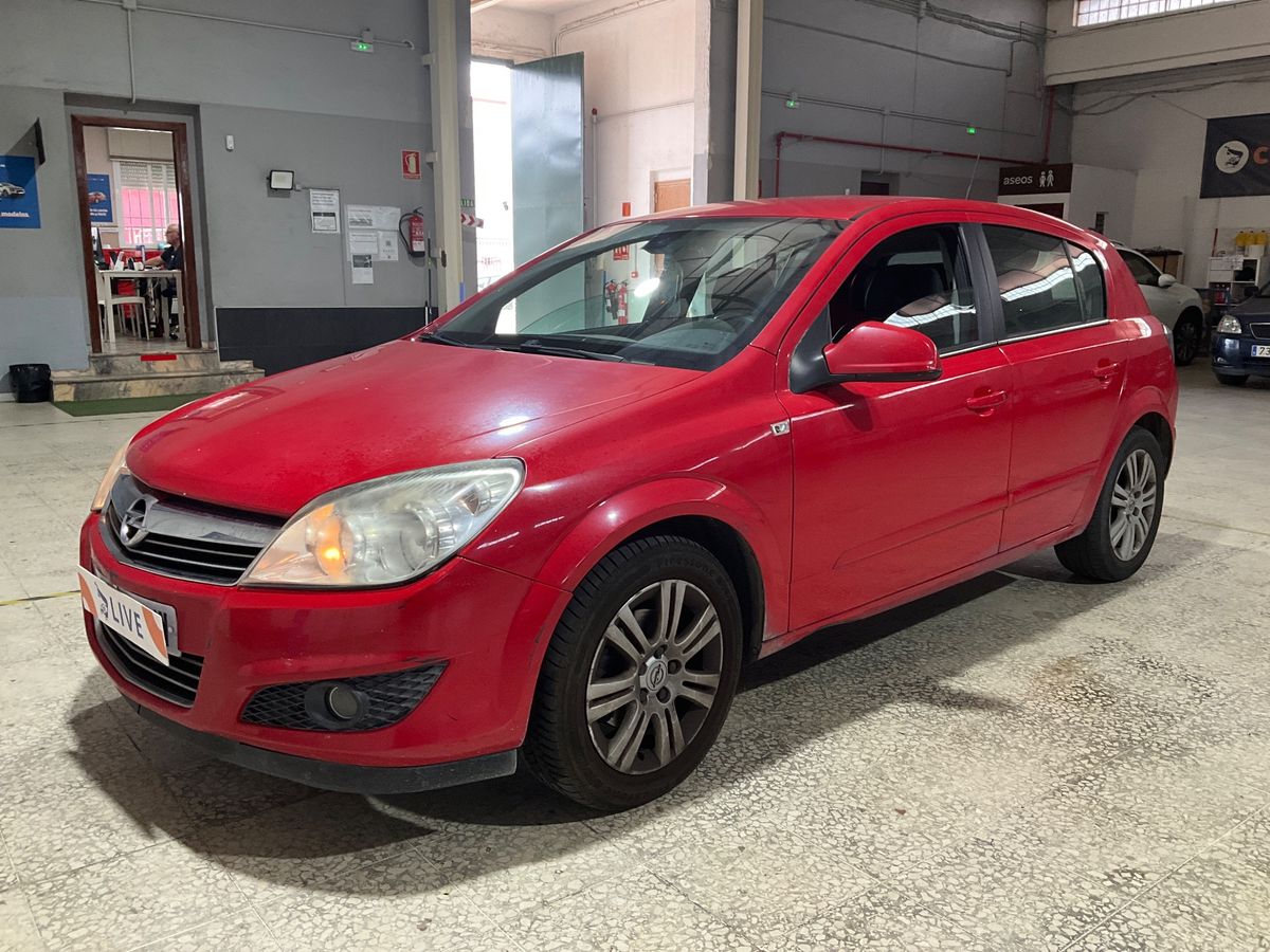 Opel Astra 2009