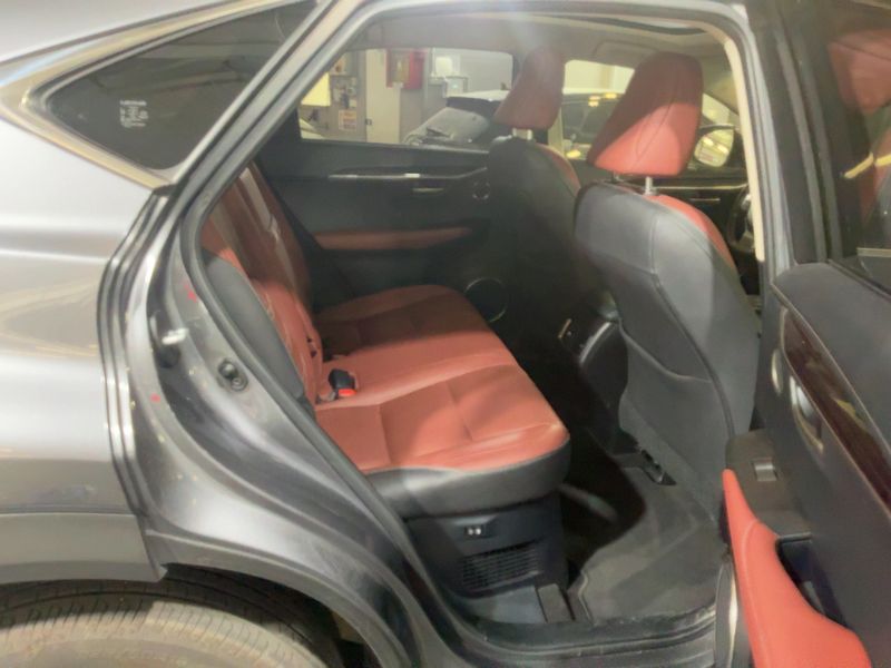 Lexus NX-Serie NX 300h E-Four Luxury Line — zdjęcie 14