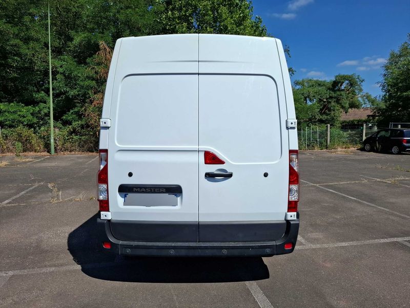 Renault Master 2.3 dCi L1H1 3,5 Confort — zdjęcie 4