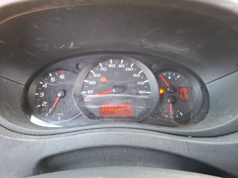 Renault Master 2.3 dCi L1H1 3,5 Confort — zdjęcie 12