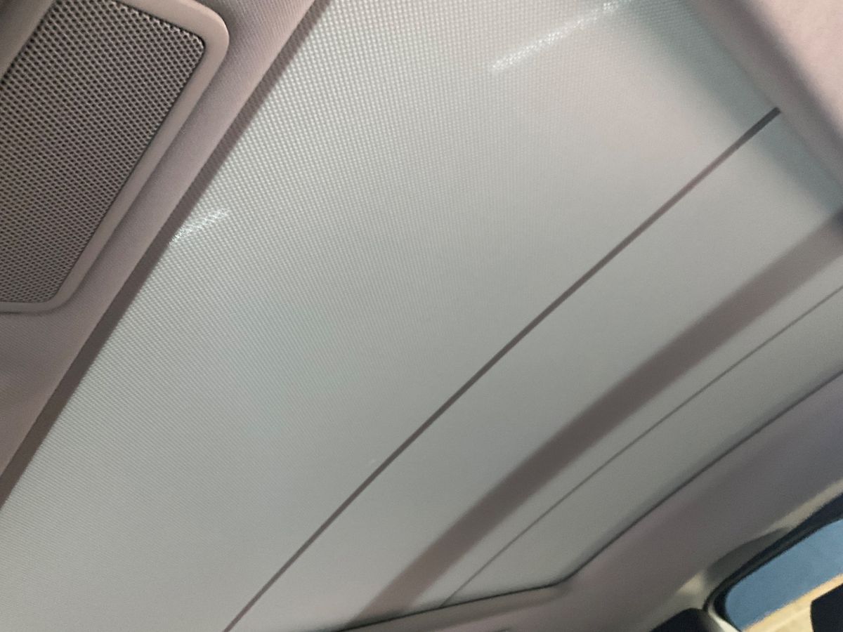 Land Rover 2019 — photo 24