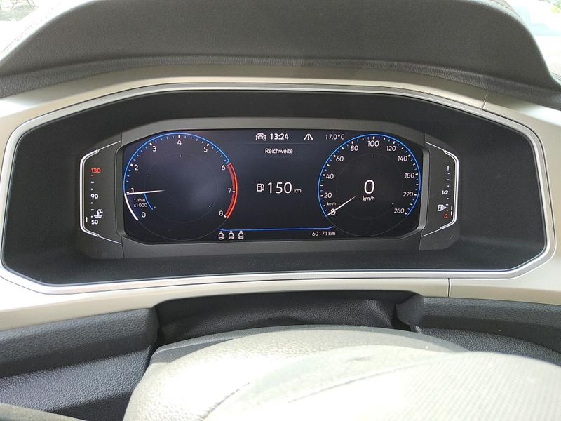 Volkswagen T-Roc 1.0 TSI Move — zdjęcie 17