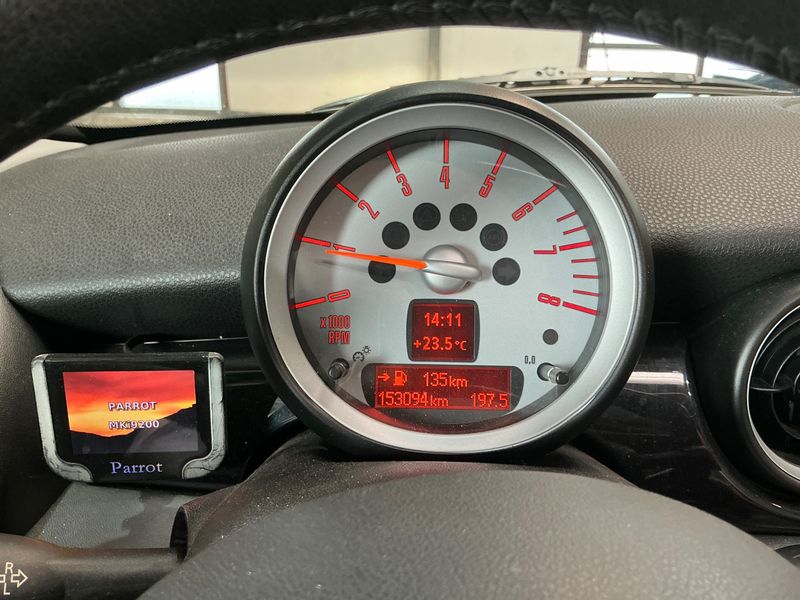MINI Clubman Cooper — zdjęcie 4