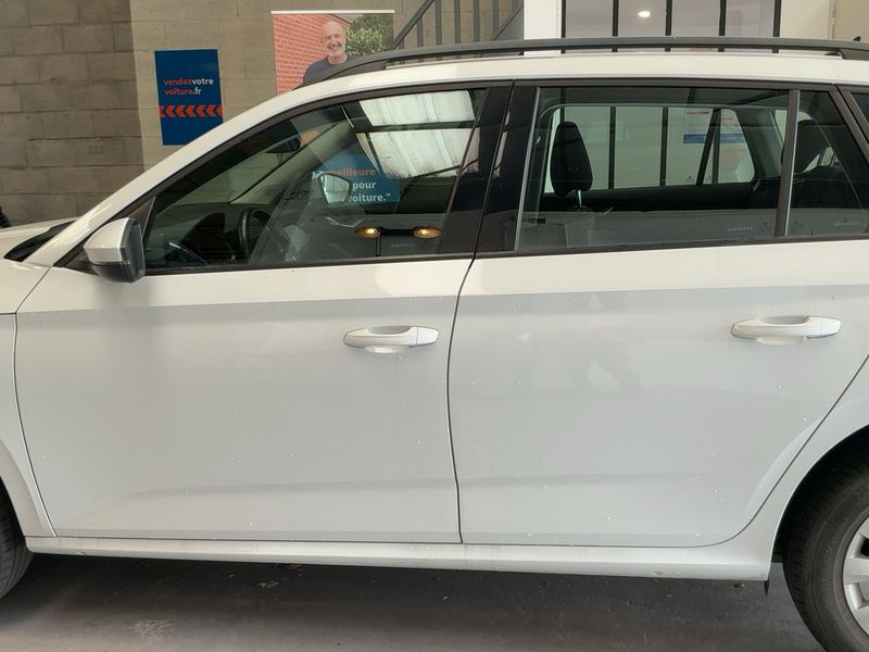Skoda Kamiq 1.0 TSI Business — zdjęcie 4