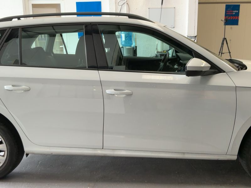 Skoda Kamiq 1.0 TSI Business — zdjęcie 7