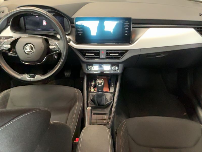 Skoda Kamiq 1.0 TSI Business — zdjęcie 12