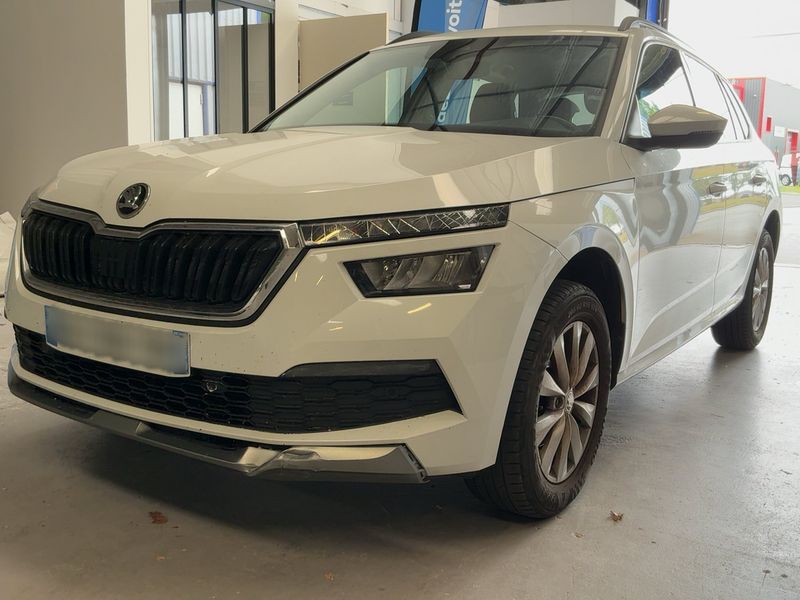 Skoda Kamiq 1.0 TSI Business — zdjęcie 2
