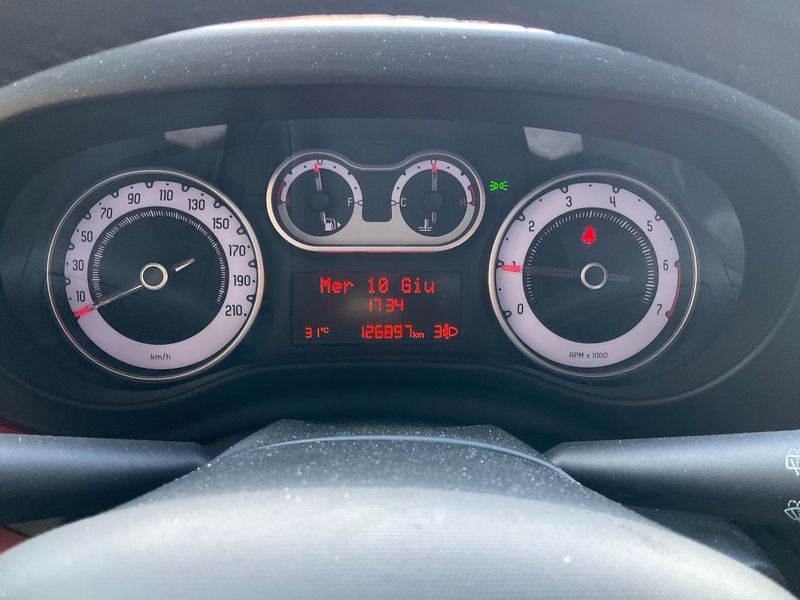 Fiat 500L 1.4 Easy — zdjęcie 13