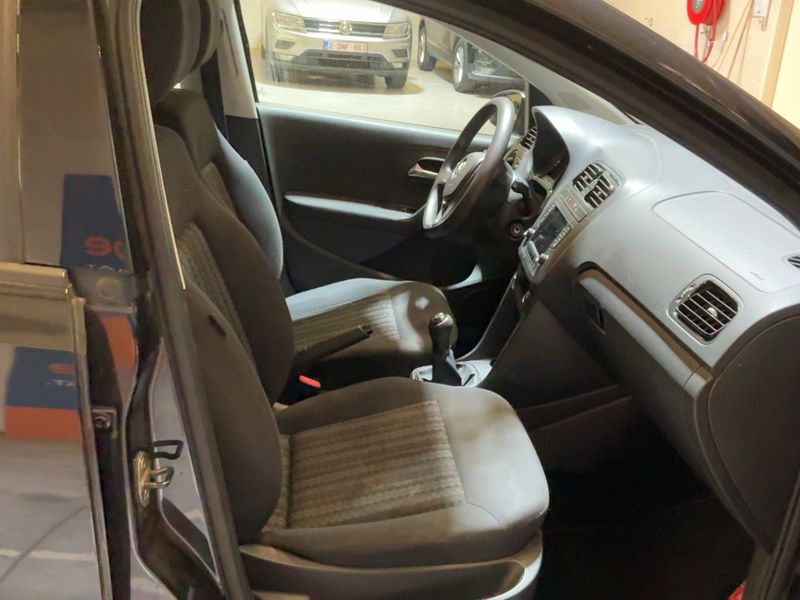 Volkswagen Polo 1.4 TDI Trendline BlueMotion Tech — zdjęcie 11