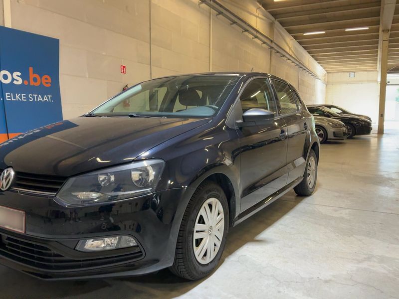 Volkswagen Polo 1.4 TDI Trendline BlueMotion Tech — zdjęcie 2
