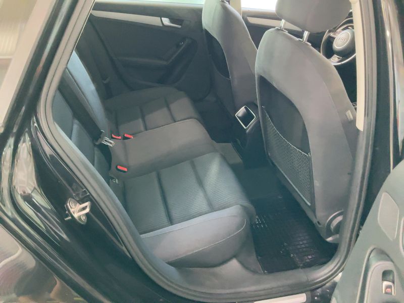 Audi A4 2.0 TDI quattro Daylight 2014 – снимка 19
