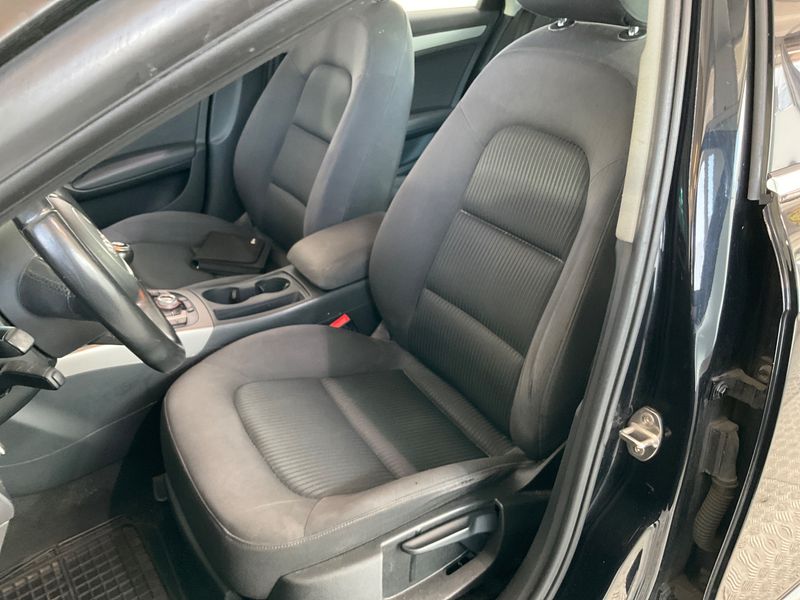 Audi A4 2.0 TDI quattro Daylight 2014 – снимка 23