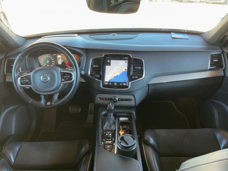 Volvo XC90 2.0 D5 R-Design AWD — zdjęcie 12