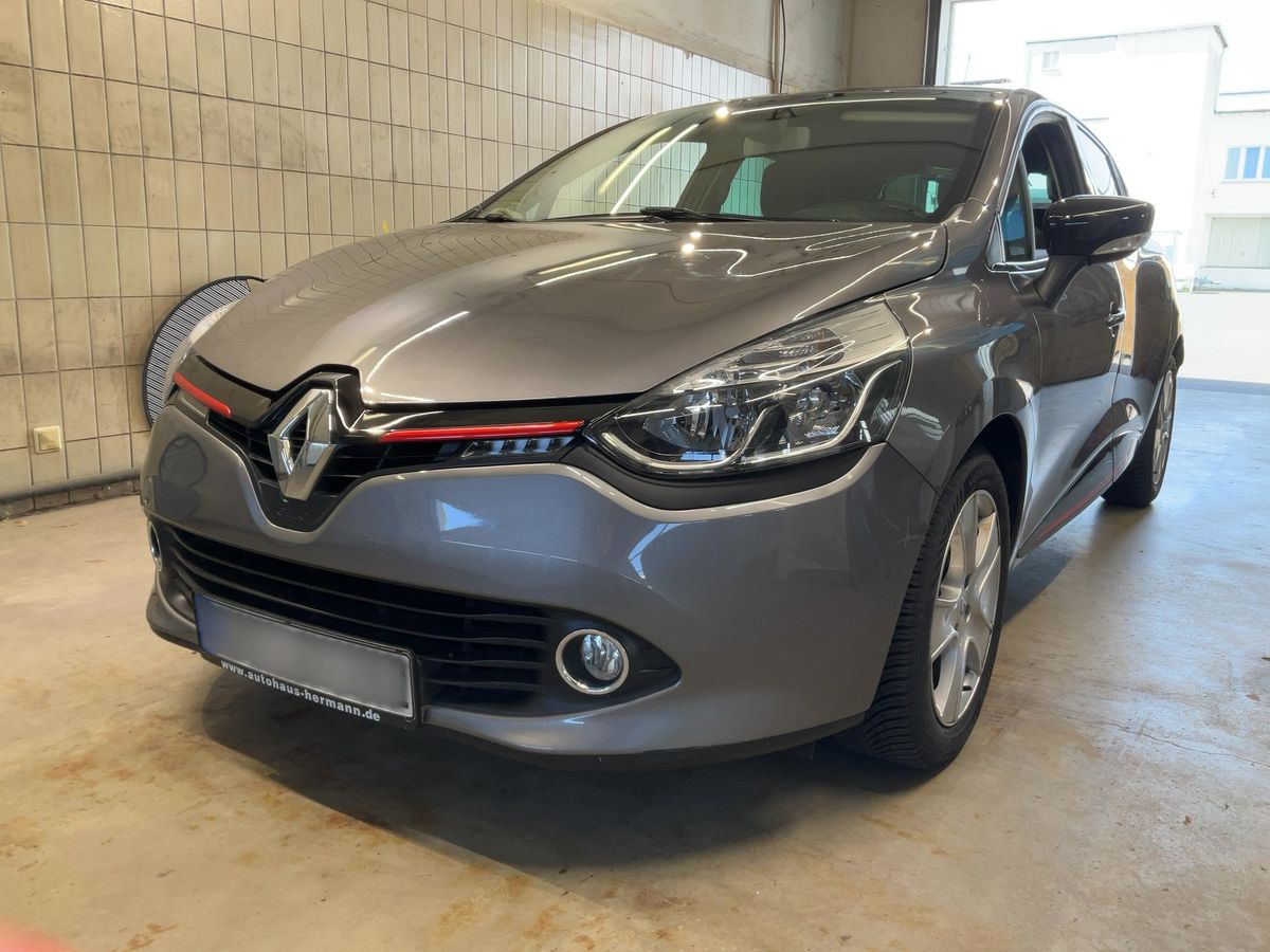 Renault Clio 2015 — photo 1