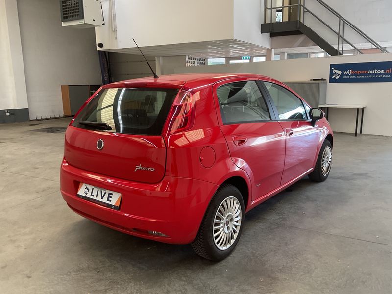 Fiat Grande Punto 1.4 Dynamic — zdjęcie 2
