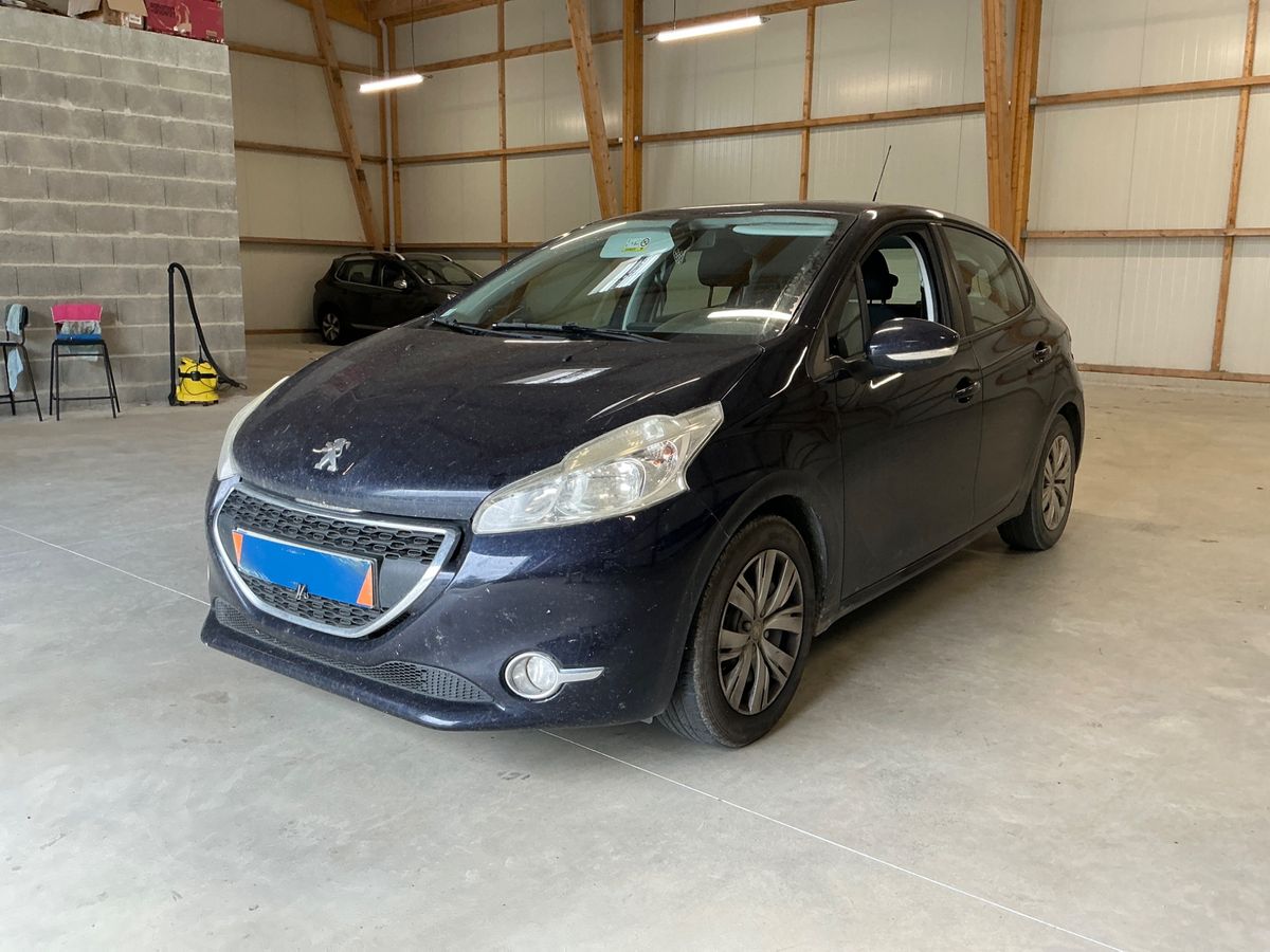 Peugeot 208 2015
